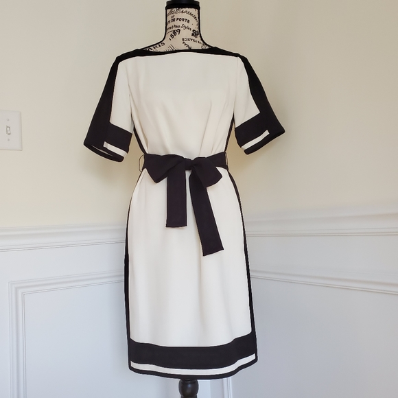 Ann Taylor Dresses & Skirts - Ann Taylor Belted Shift Dress